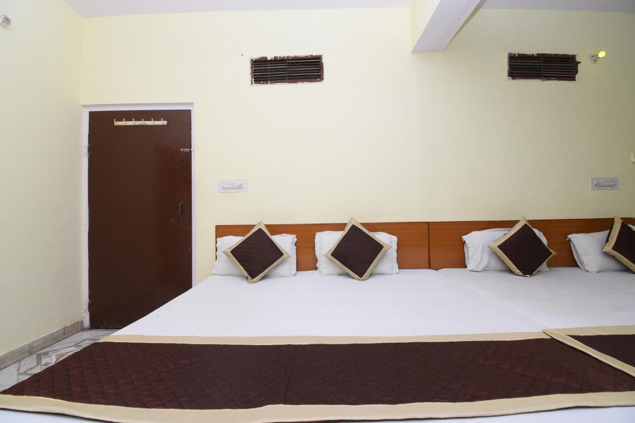 Hotel Jaipur Achrol Kültér fotó